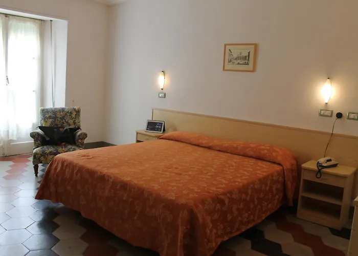 Hotel Croce Di Savoia